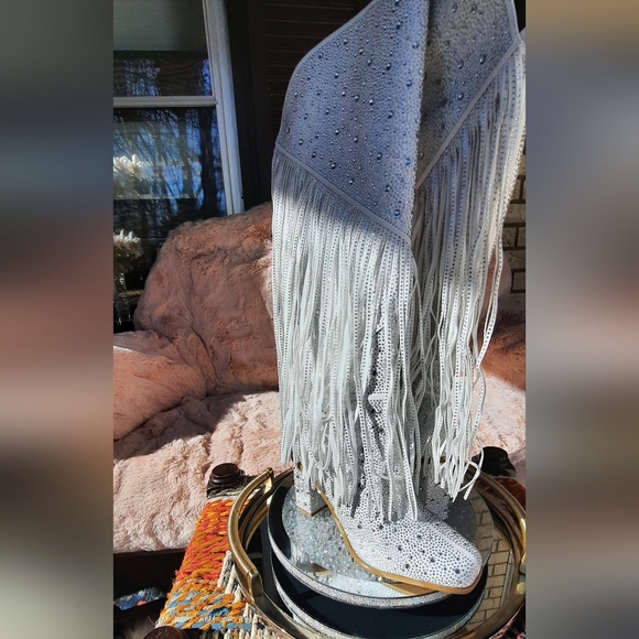 Jessica SimpsonAsire Rhinestone Western Fringe Boots - Picture 15 of 15